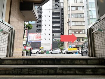 四ツ橋駅からの道順3