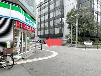 四ツ橋駅からの道順5